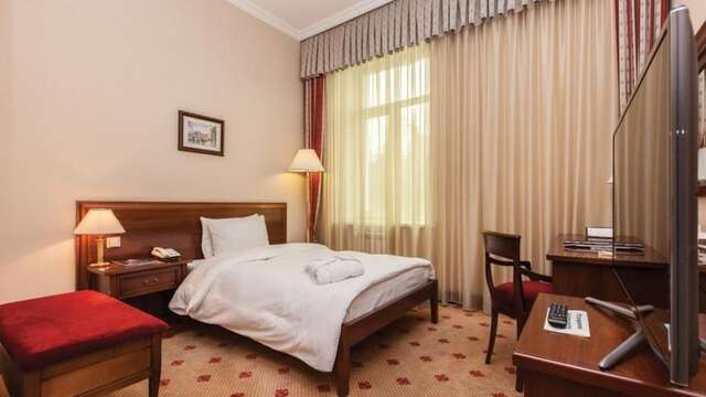 Отель Grand Tien Shan Hotel Алматы-38